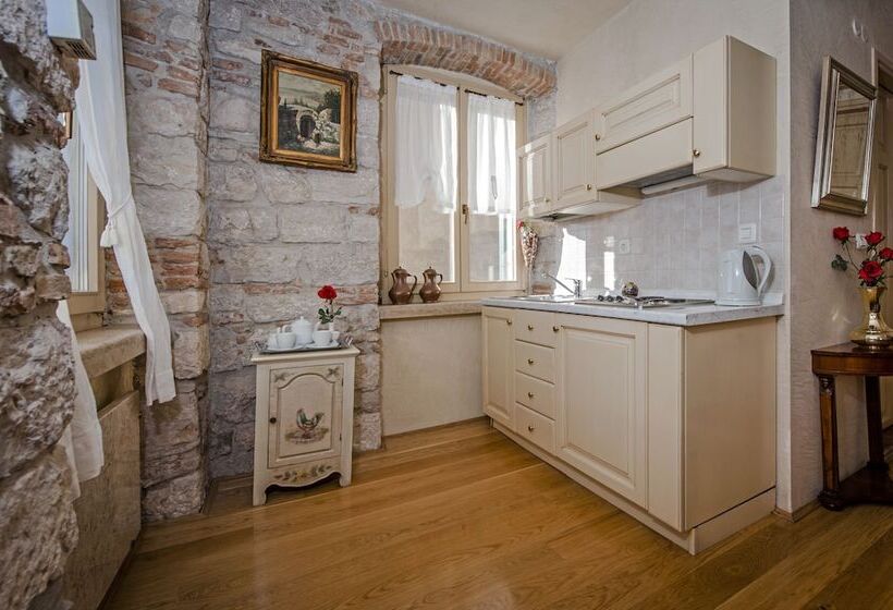 Апартаменты 1 Спальня Вид на Море, Residence Porta Antica Centro Storico