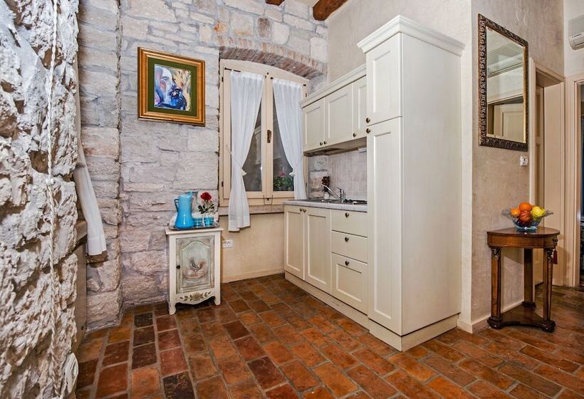 Апартаменты 1 Спальня с Террасой Вид на Море, Residence Porta Antica Centro Storico