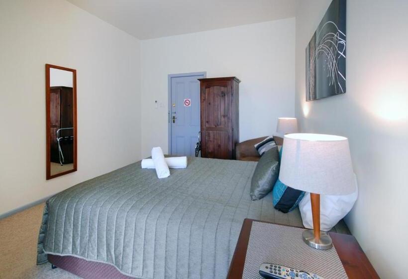 Номер Стандарт Вид на Реку, Riverview Boutique Motel