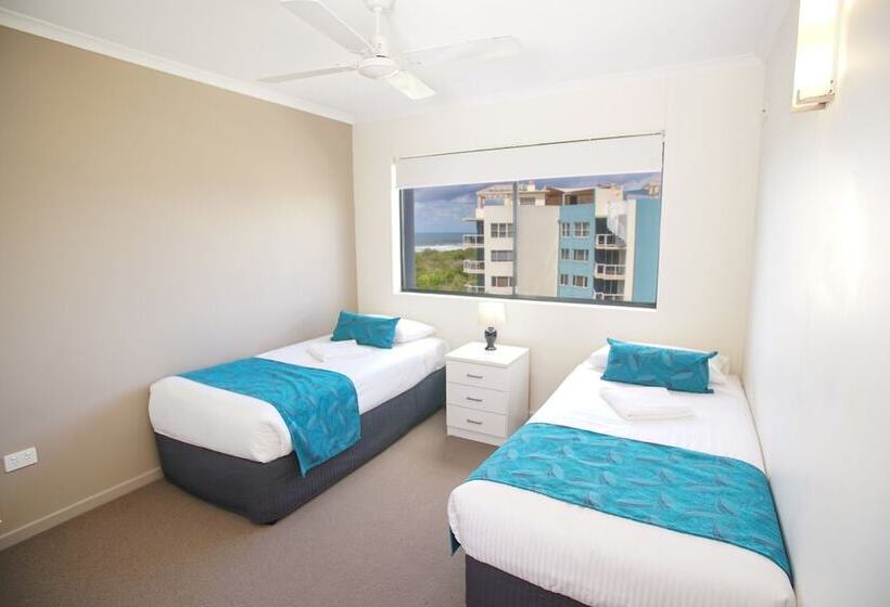 شقة 3 غرف مطلة على البحر, San Marino By The Sea Apartments