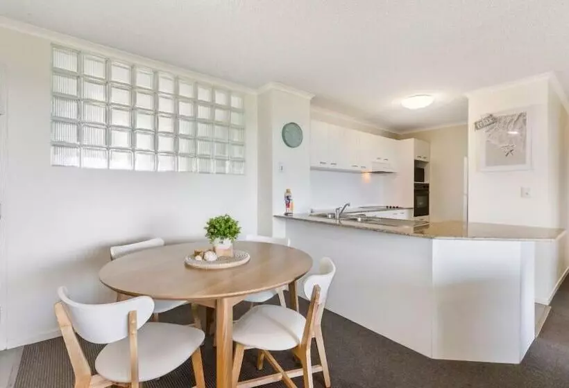آپارتمان 2 خوابه با چشم‌انداز دریا, San Marino By The Sea Apartments