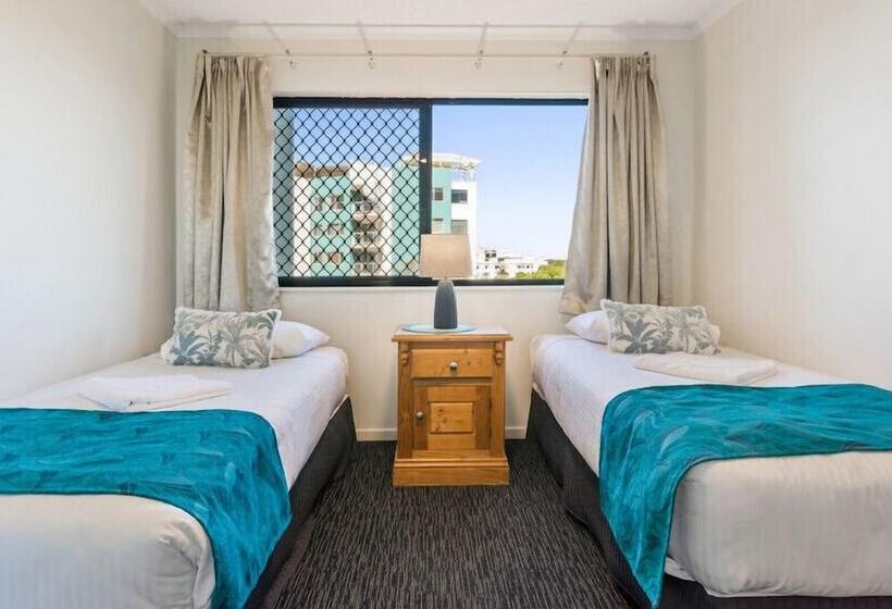 شقة غرفتين نوم مطلة على الحديقة, San Marino By The Sea Apartments