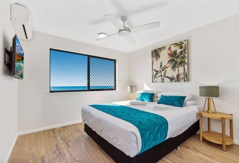 شقة 3 غرف مطلة على البحر, San Marino By The Sea Apartments