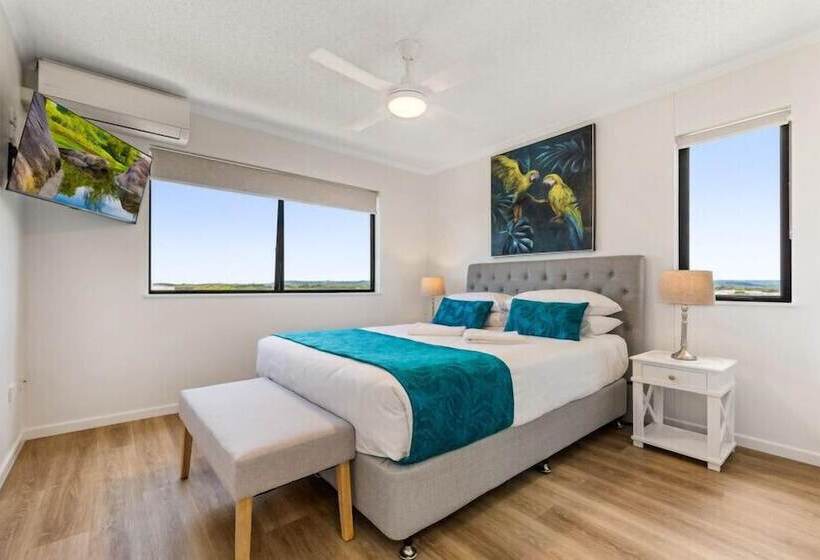 شقة 3 غرف مطلة على البحر, San Marino By The Sea Apartments