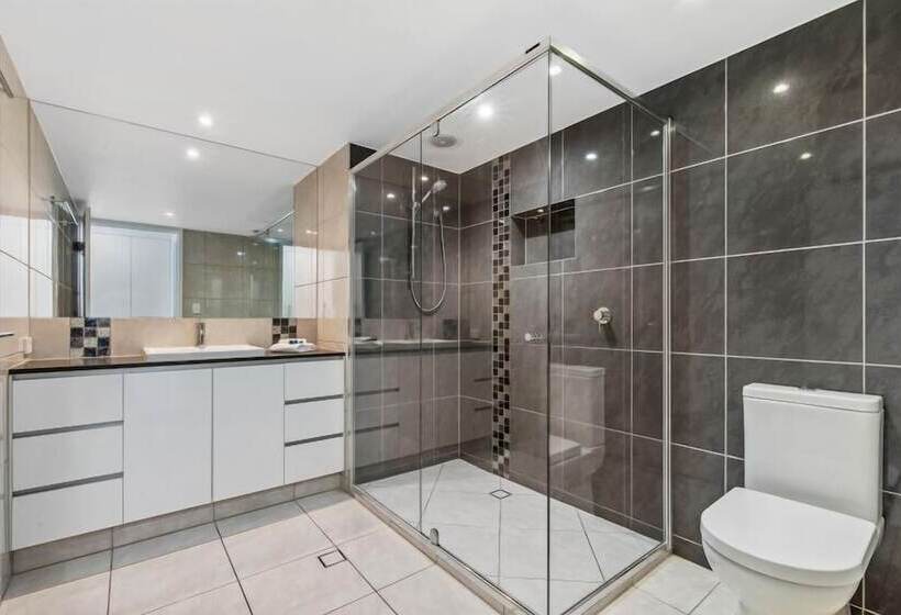 شقة 3 غرف مطلة على البحر, San Marino By The Sea Apartments