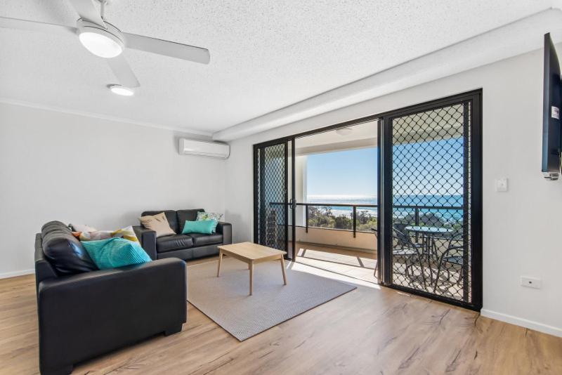 شقة 3 غرف مطلة على البحر, San Marino By The Sea Apartments