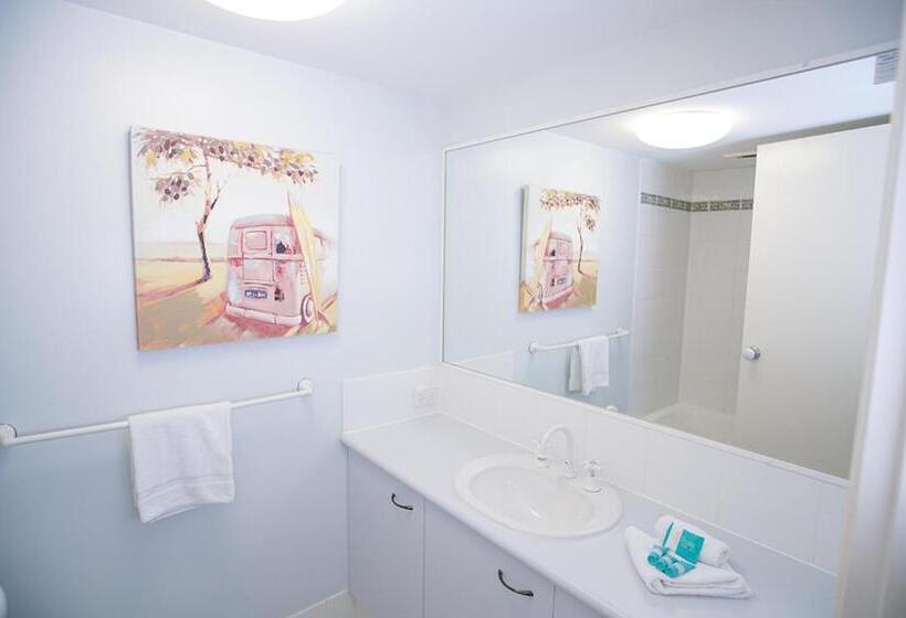 شقة غرفتين مطلة على البحر, San Marino By The Sea Apartments