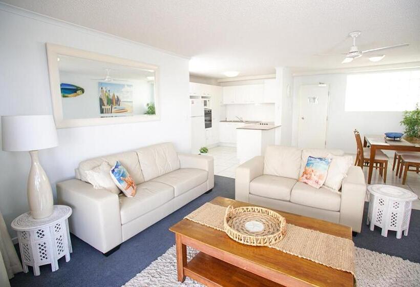 شقة غرفتين مطلة على البحر, San Marino By The Sea Apartments