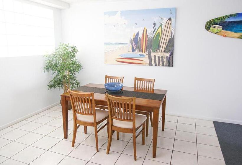 شقة غرفتين مطلة على البحر, San Marino By The Sea Apartments