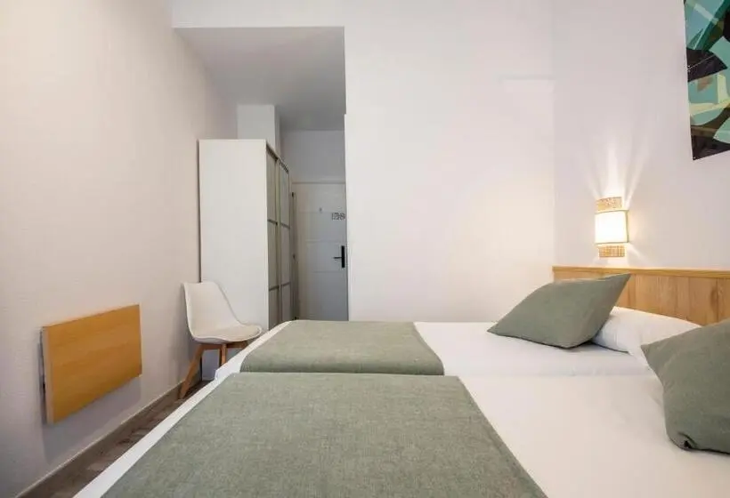 スタンダードルーム, Pension Donostiarra