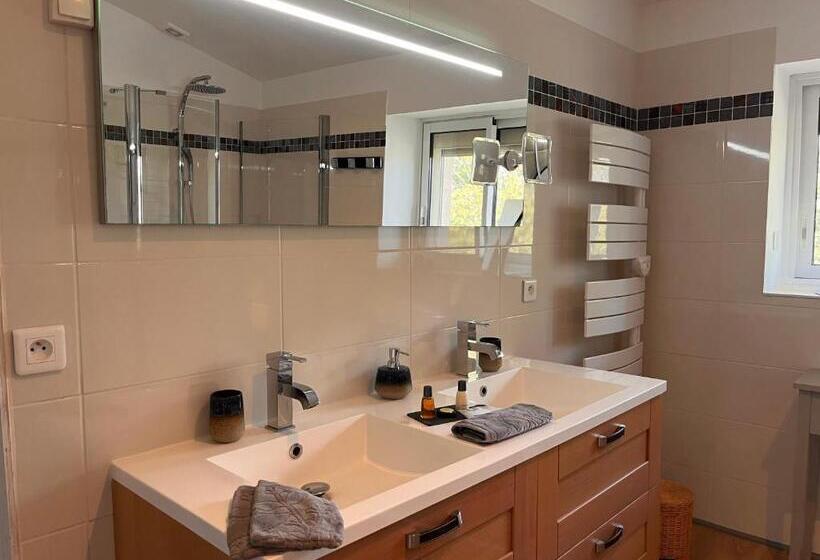 Номер Стандарт Вид на Сад, Domaine Canteloup