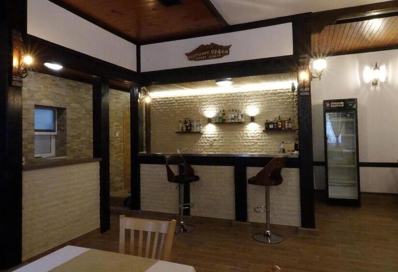 غرفة قياسية, семеен хотел орфей