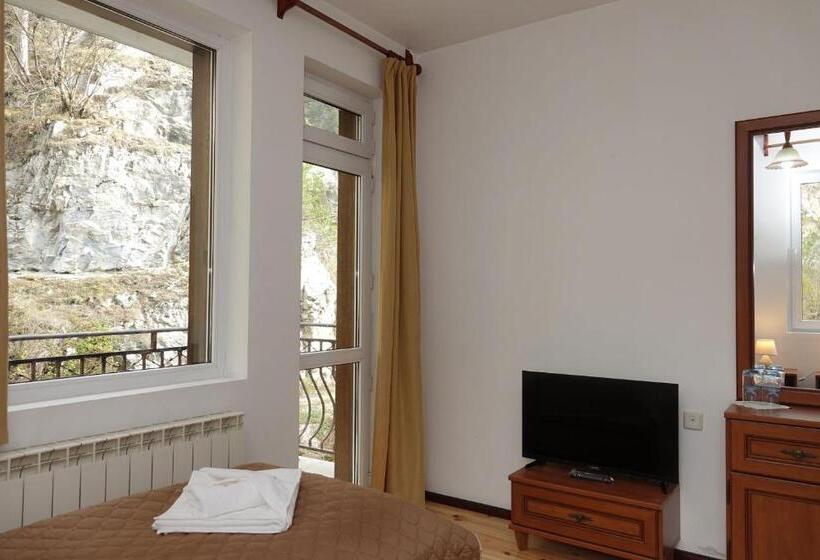 غرفة قياسية, семеен хотел орфей