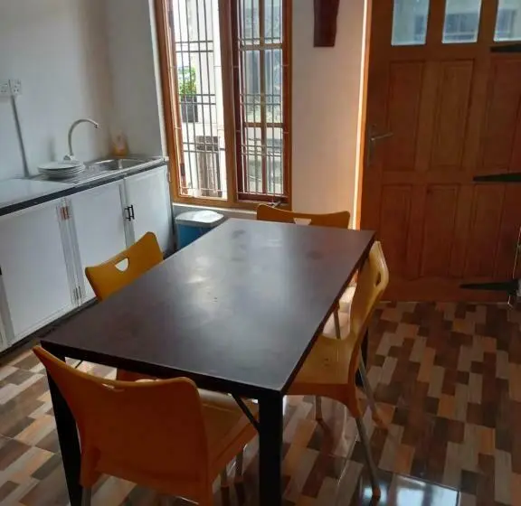 ファミリールーム, Villa Luxez