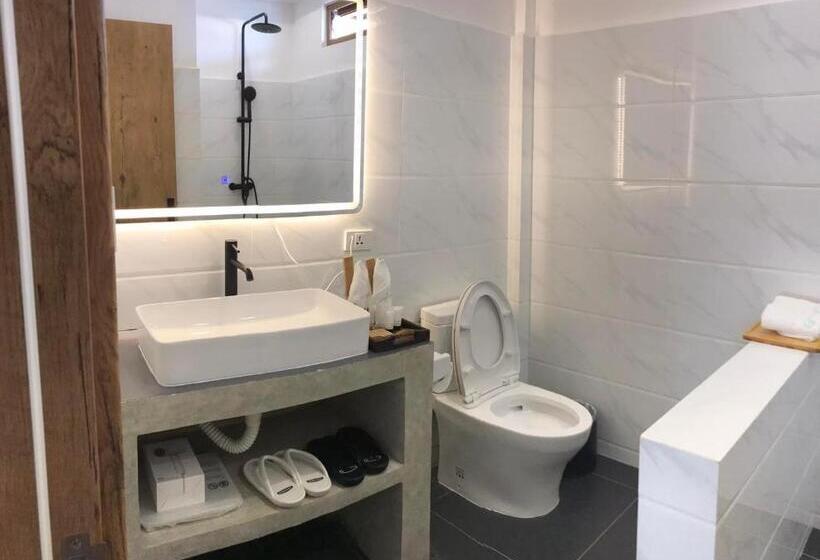 Трехместный Номер Deluxe, Bohol Coastal View