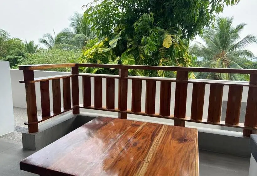 ファミリールーム, Bohol Coastal View