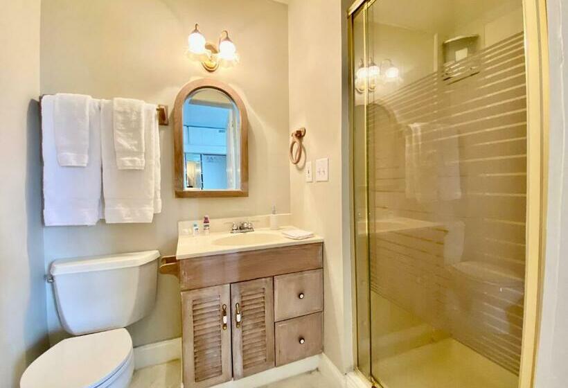 Номер Стандарт, Bloom Farm Guesthouse