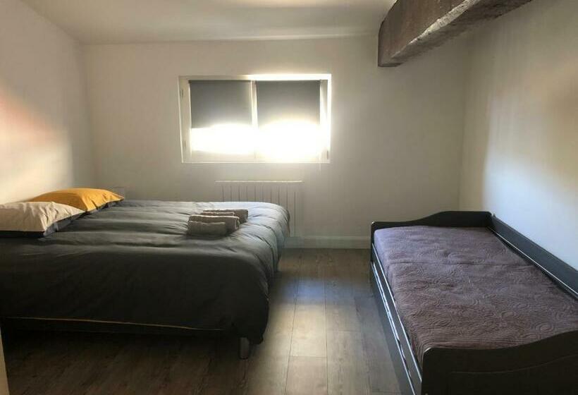 四人标准间, Chai Paulette