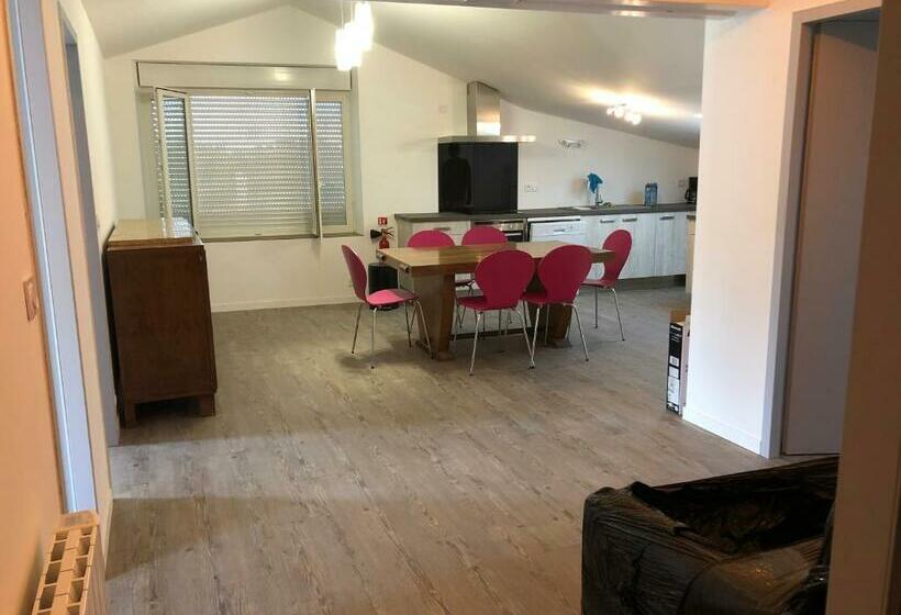 标准间, Chai Paulette