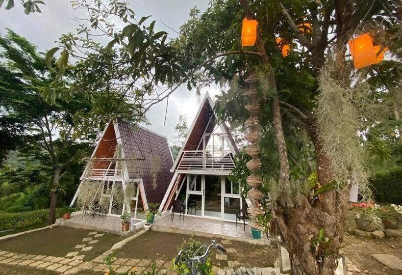 בקתה, Camp Paraiso Resort