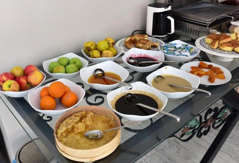 חדר סטנדרט לארבעה, Sultansaray Sultanhanı