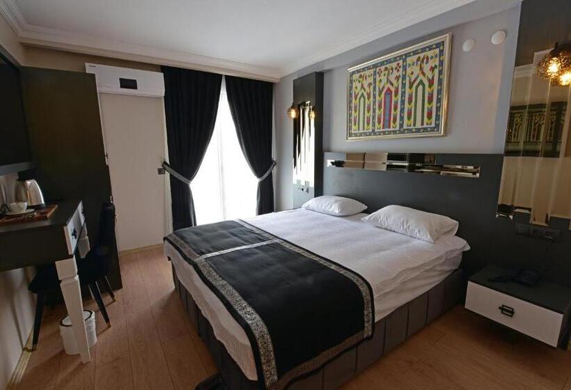 חדר סטנדרט יחיד עם מרפסת, Sultansaray Sultanhanı