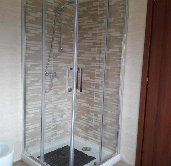 スタンダードトリプルルーム, Locanda Cavallo Bianco   Affittacamere