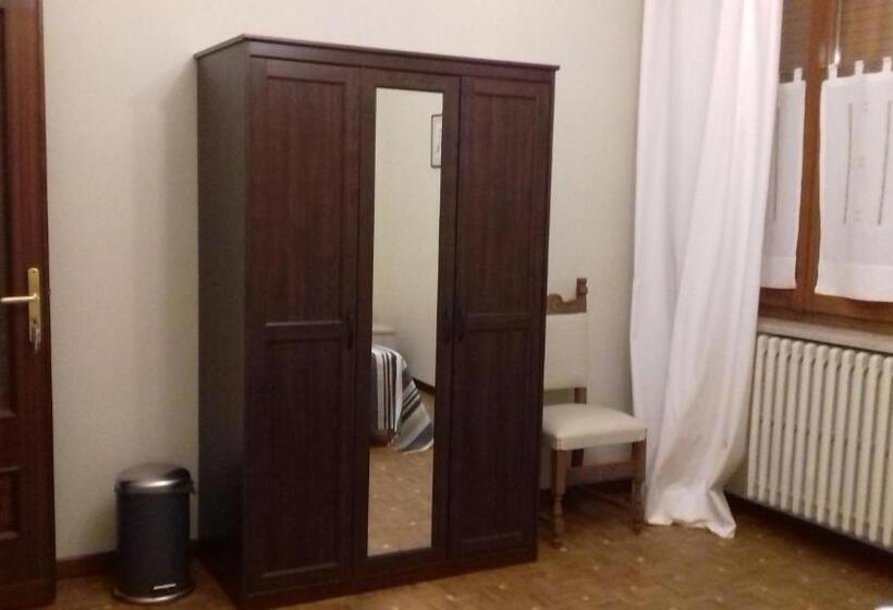 スタンダードルーム, Locanda Cavallo Bianco   Affittacamere