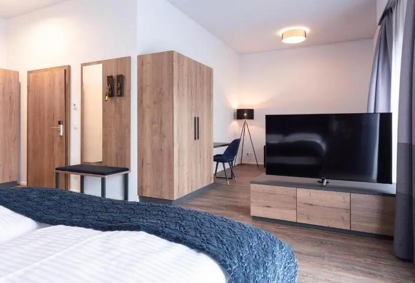 Suite con Balcón, Traunfall