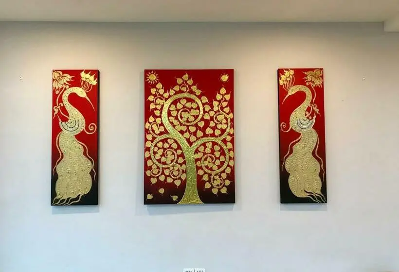 ３ベッドルームハウス, Aly’s House