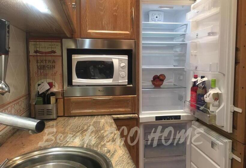 شقة دور أخير غرفة نوم واحدة, Beach Eco Home