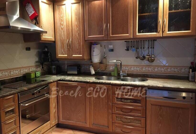 شقة دور أخير غرفة نوم واحدة, Beach Eco Home