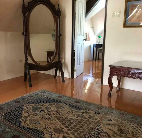 غرفة ديلوكس مطلّة علي البحر مزوَّدة بشُرفة, Belfort House B&b