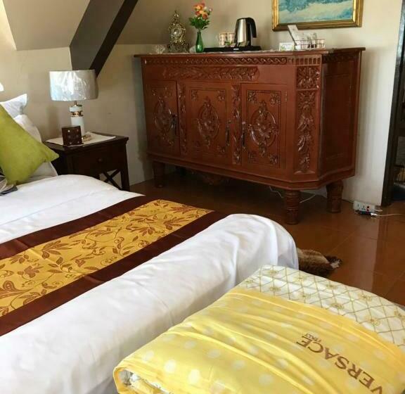 غرفة ديلوكس مطلّة علي البحر مزوَّدة بشُرفة, Belfort House B&b