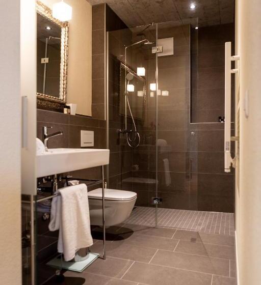 Номер Basic, De L’ours Preles