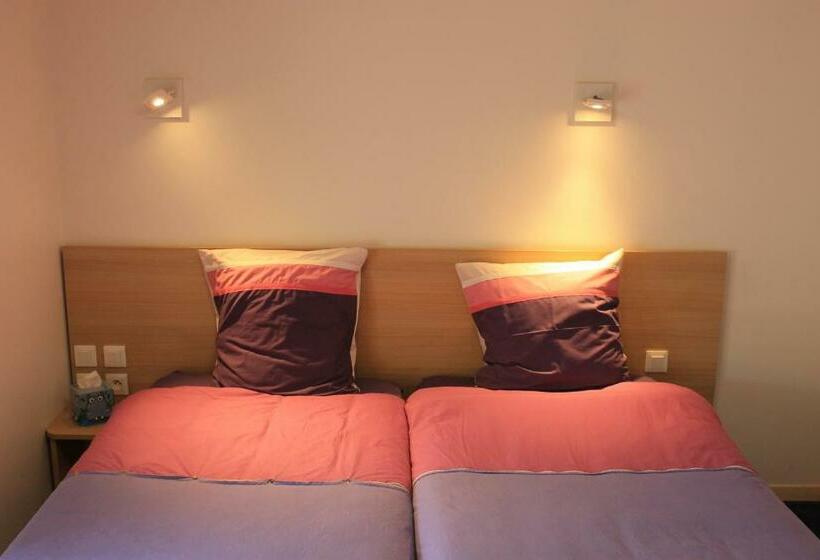 标准间, Hôtel Du Lion D Or