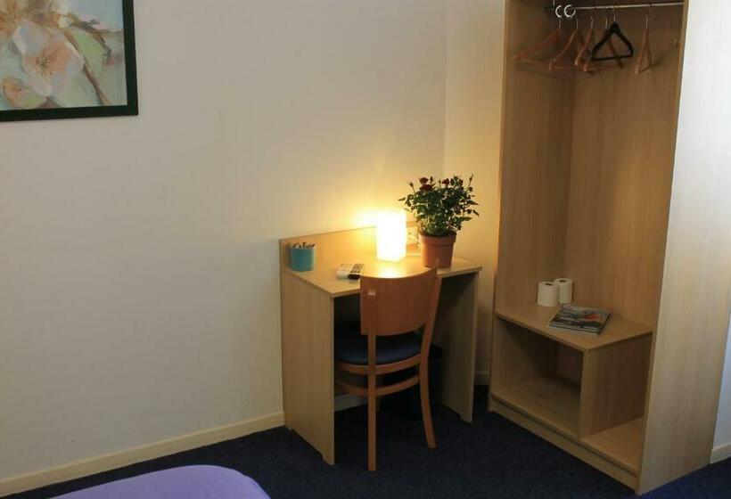 标准间, Hôtel Du Lion D Or