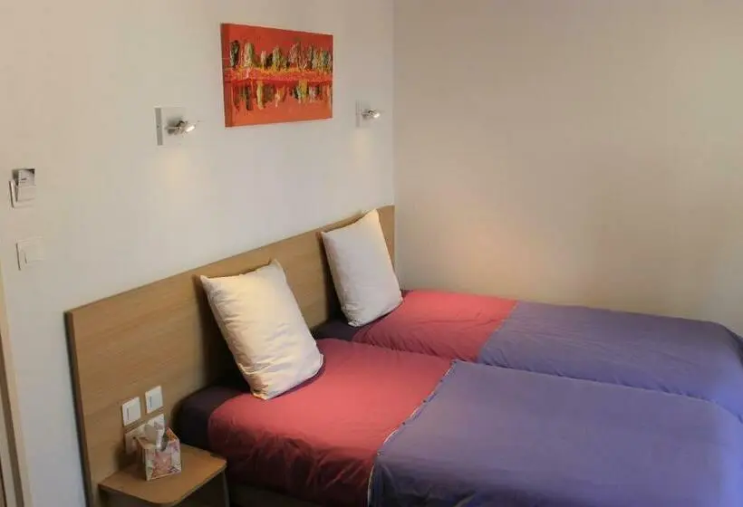 スタンダードトリプルルーム, Hôtel Du Lion D Or