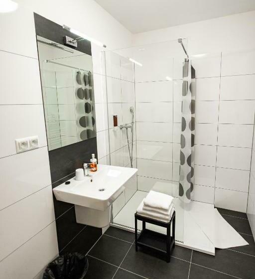 Номер Стандарт, Pivovar Tupadly