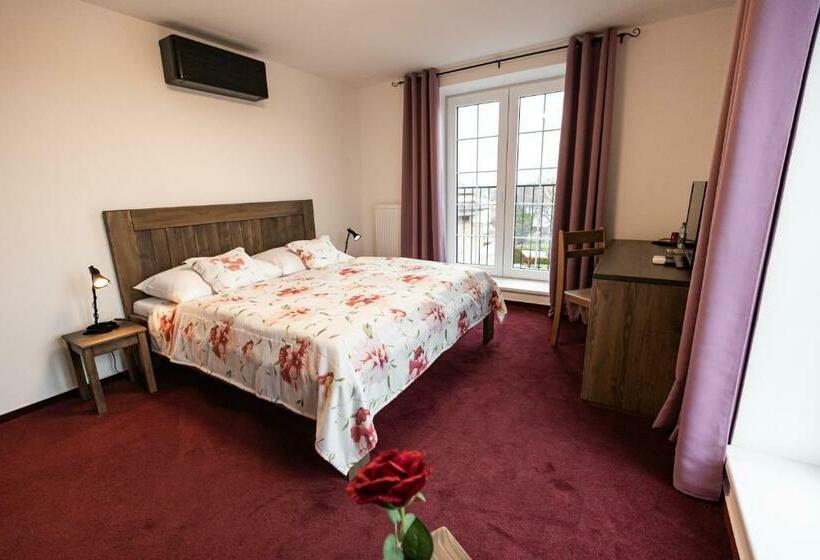 Номер Стандарт, Pivovar Tupadly