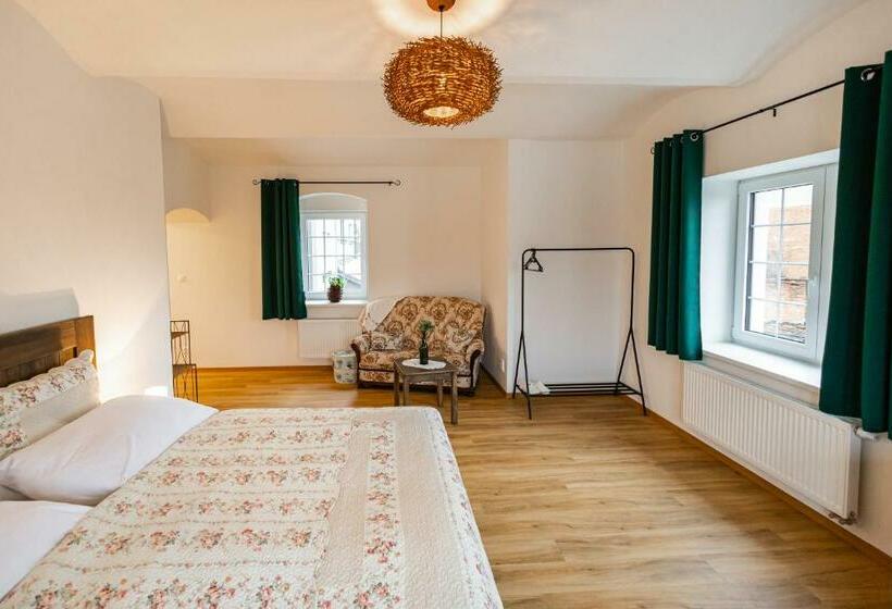 Номер Стандарт, Pivovar Tupadly