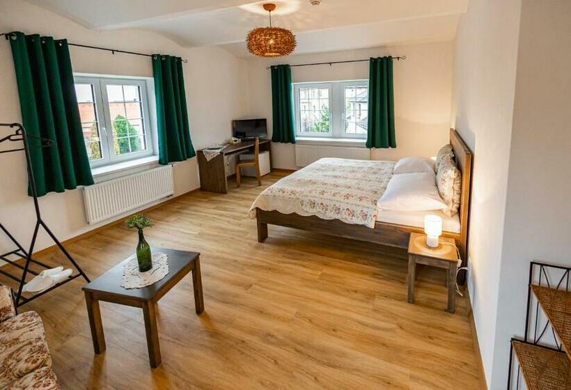 Номер Стандарт, Pivovar Tupadly