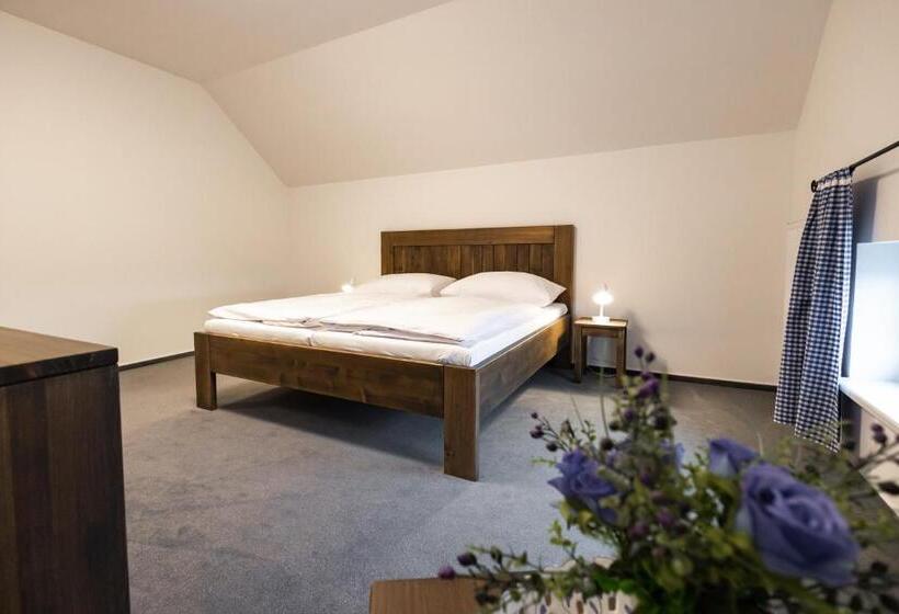 Номер Стандарт, Pivovar Tupadly