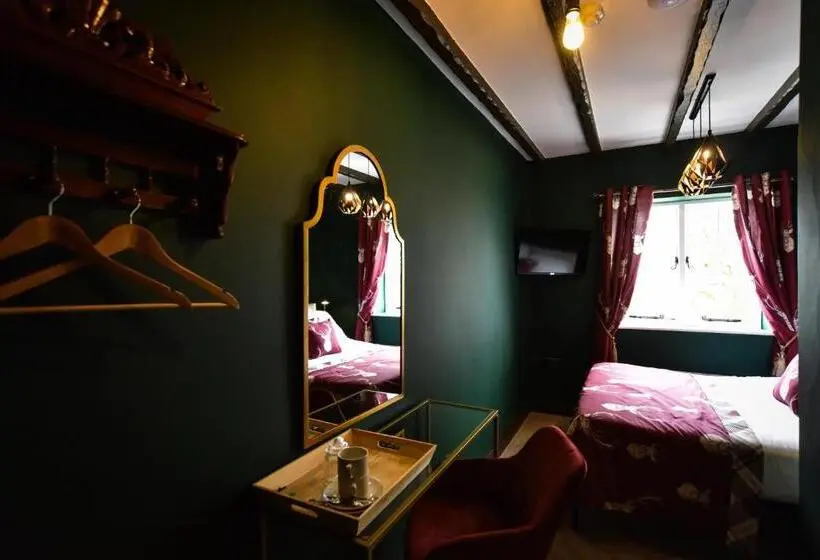 ガーデンビュースタンダードルーム, The Bear Inn