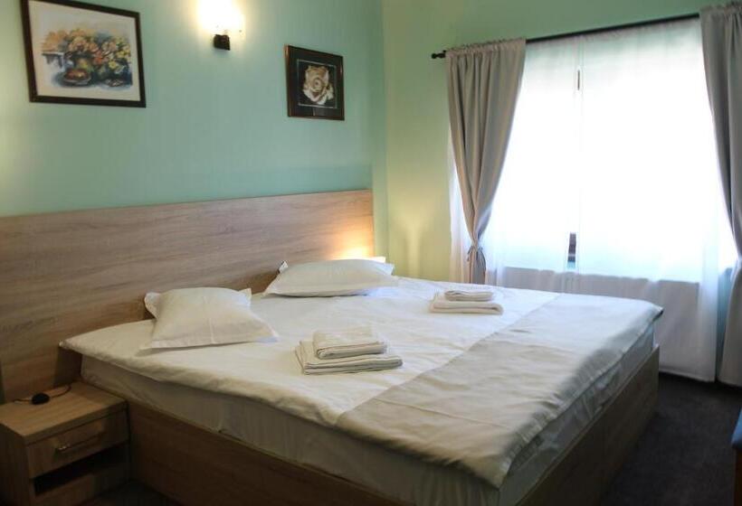 스탠다드 룸, Livada De Zmeura