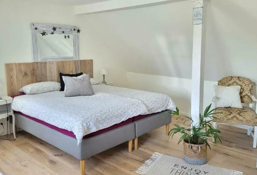 スタンダードスタジオ, Romantik Suite Nordelsaß B&b
