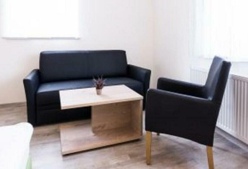 חדר משפחתי, Bauers Gästehaus