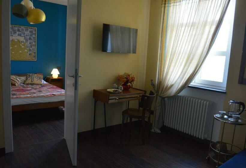 غرفة قياسية مطلّة علي الحديقة, Il Gelso