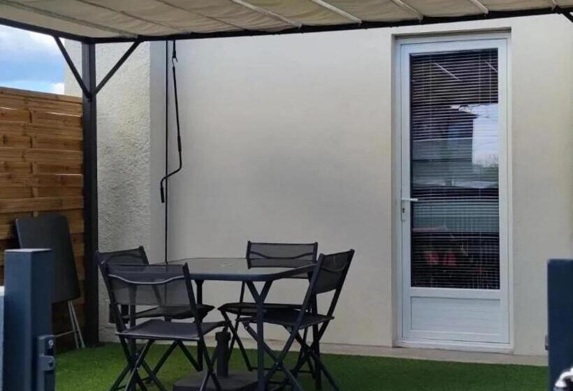 标准工作室, Tra Mare E Lago