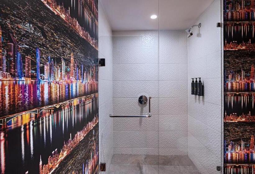 غرفة قياسية سرير كينج, Aloft Guadalajara Sur